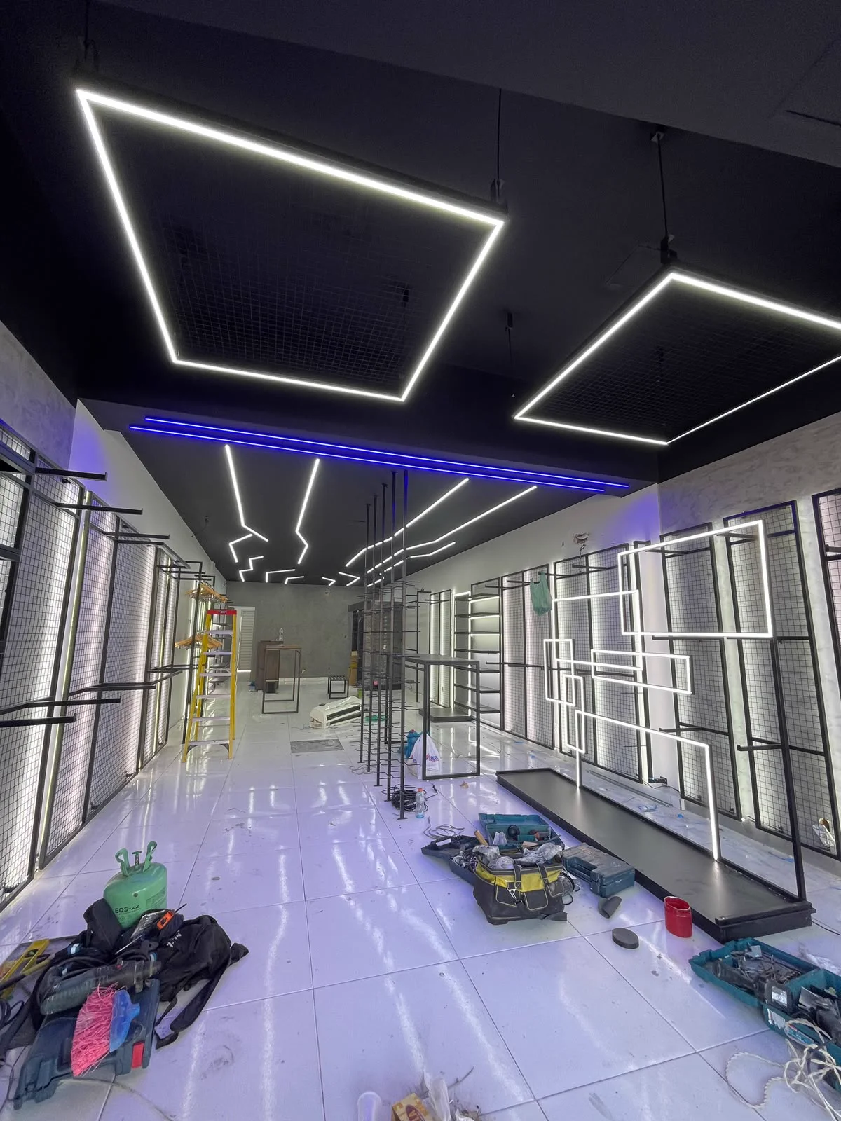 Projeto de Iluminação em Loja Comercial 01